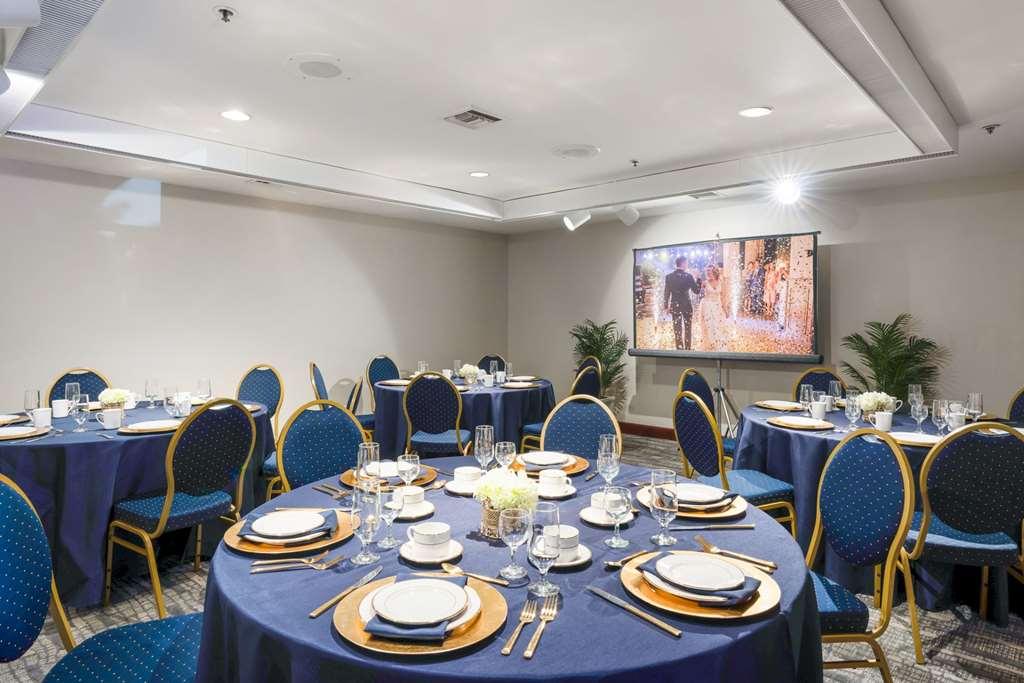 Chase Suites Brea-Fullerton - North Orange County Einrichtungen foto