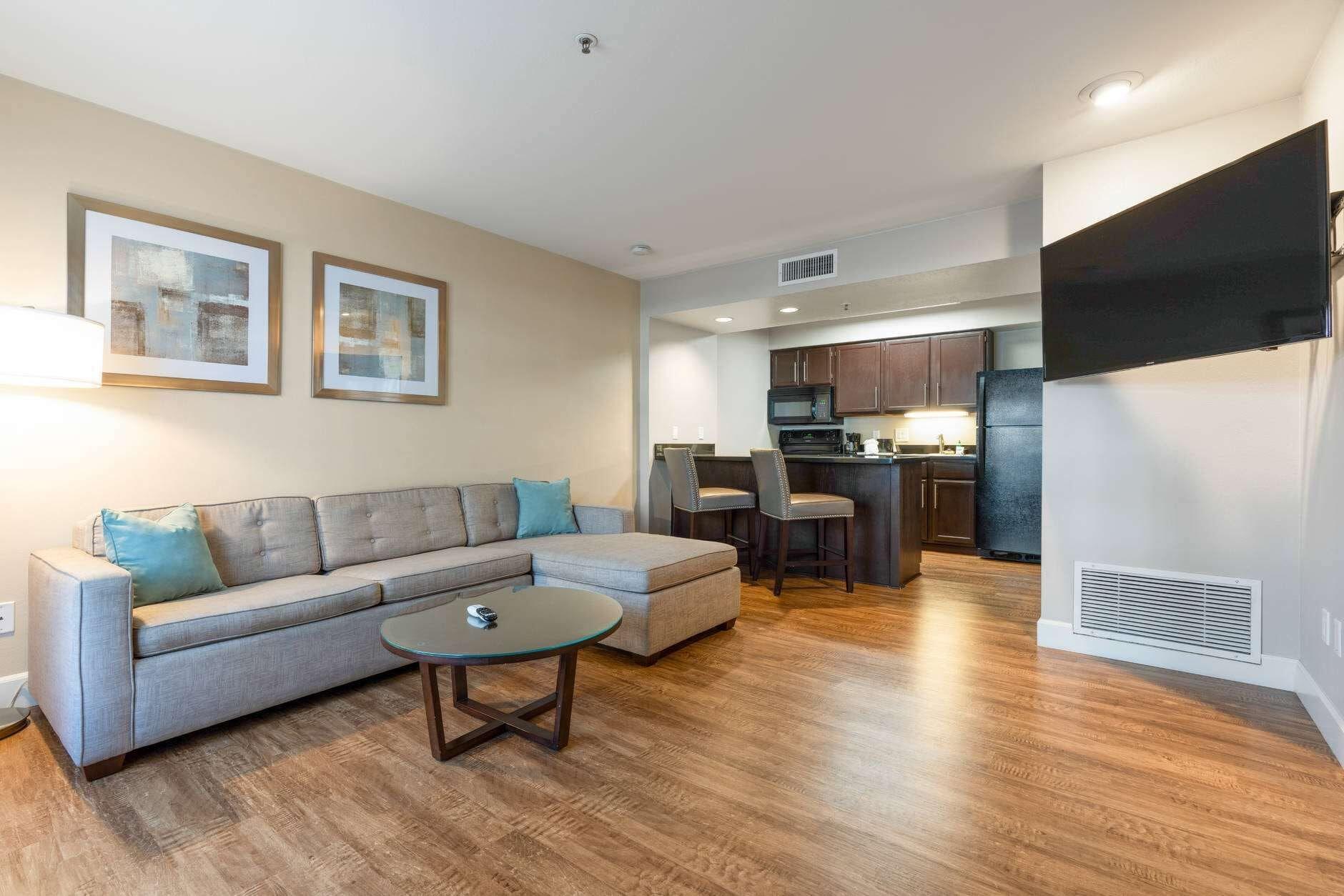Chase Suites Brea-Fullerton - North Orange County Exterior foto